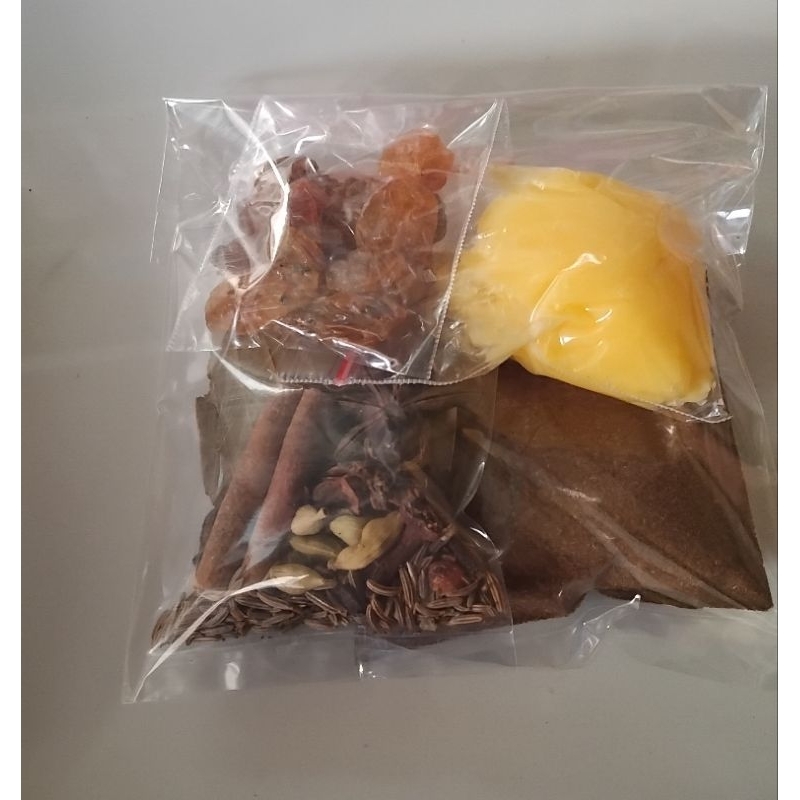 

Bumbu Paket komplit Nasi Kebuli 45gr