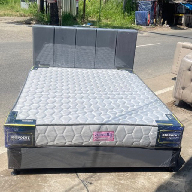 Satu Set Divan + Kasur Springbed Bigpoint