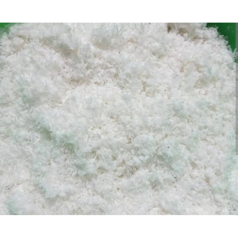 

kelapa parut bersih 1/2 butir