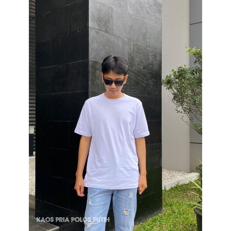 kaos putih Oversize atasan polos pria cotton combat 24s terbaru