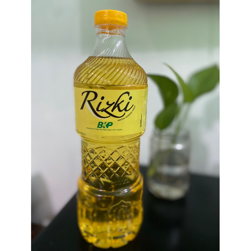 

MINYAK GORENG RIZKI 850 ml