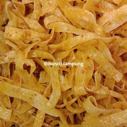 

Stik Bawang/Kue Bawang/Cutik gigi/Tusuk gigi Varian Rasa Seblak Bumbu Pedas Ibu Siti Lampung Homemade Buatan Rumahan Produksi Dadakan dijamin Kriuk Crispy