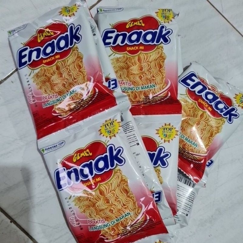 

1 Renceng isi 10 pcs Gemez Enaak Snack Mi original 14 gr