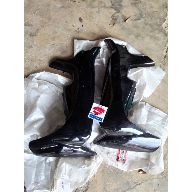sayap legsild tebeng luar kanan kiri set hitam suzuki smash lama 110 original