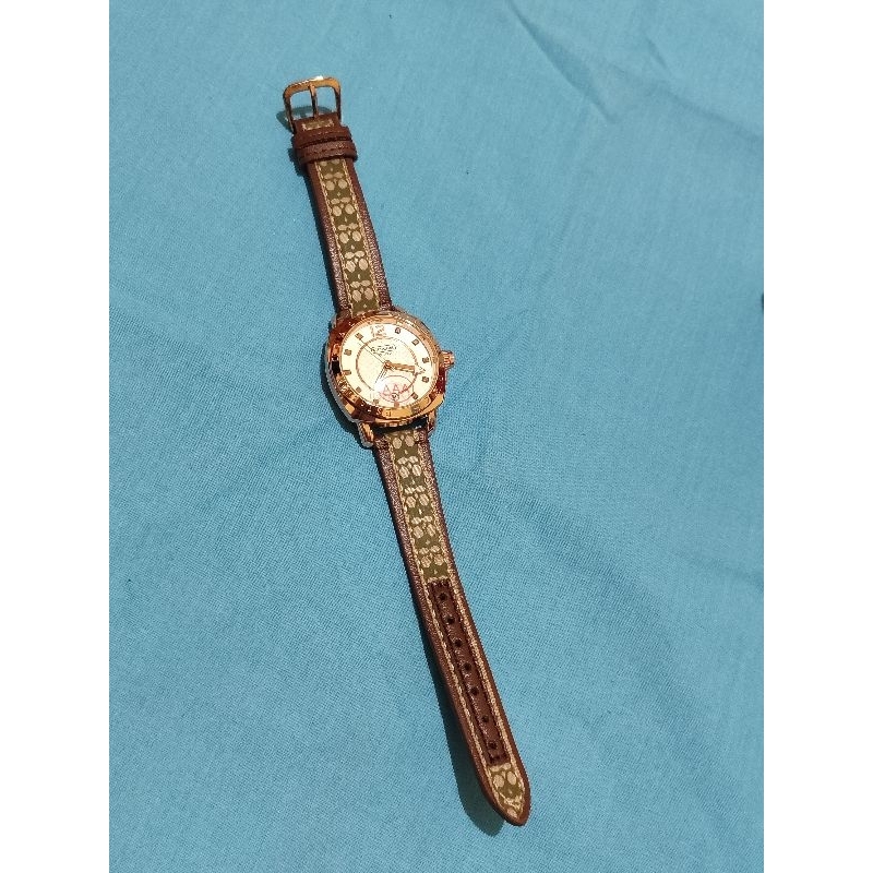 jam tangan wanita gucci