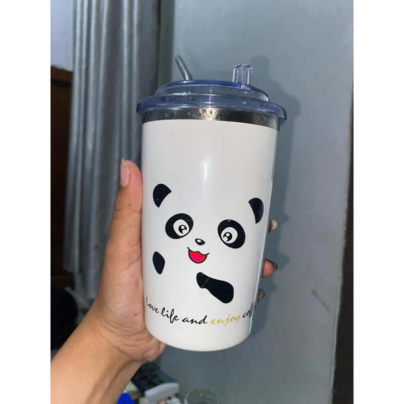 

TUMBLER KARAKTER LUCUK