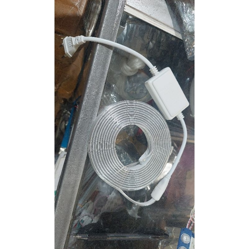 lampu led strip 2835 selang RGB MERAH-PUTIH 220V 7 meter