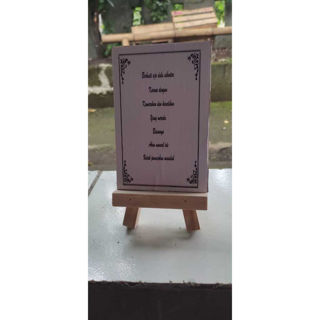 

Easel 15-10, tripod kayu, standing photo ukuran 15 cm