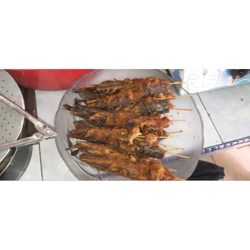 

Ikan Lele Bumbu Kuning 400 gr isi 5 sd 6 ekor