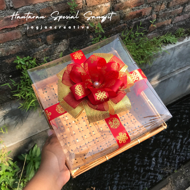 

Kotak Parsel Hantaran Sangjit Seserahan Mika Hias Pita Sangjit Aksesoris Elegant Murah Hantaran Spesial Sangjit Hantaran Lamaran/HANTARAN BAMBU PREMIUM/Box Hantaran Unik Box Hantaran Murah
