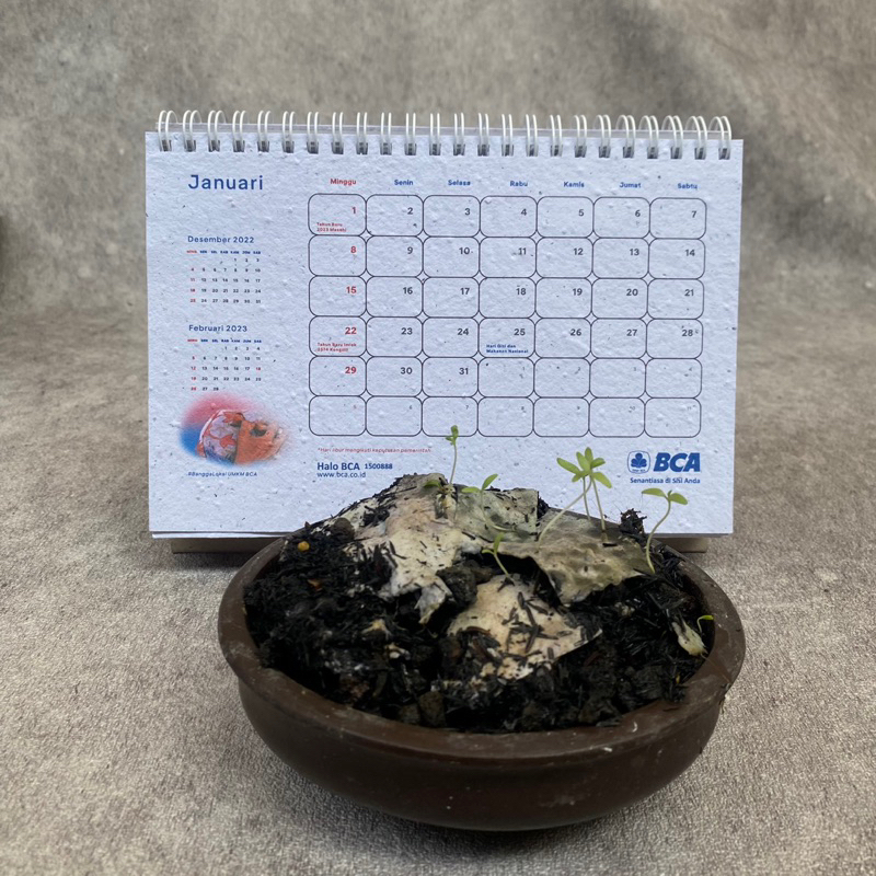 

Kalender 2025 kalender meja kantor ramah lingkungan kertas daur ulang