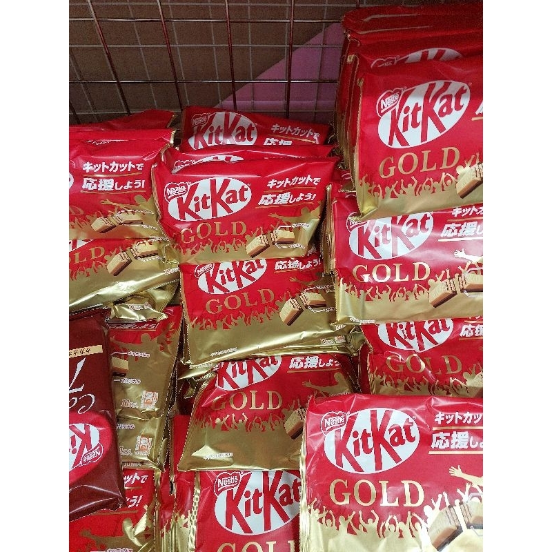 

Kit Kat Gold Ori Japan