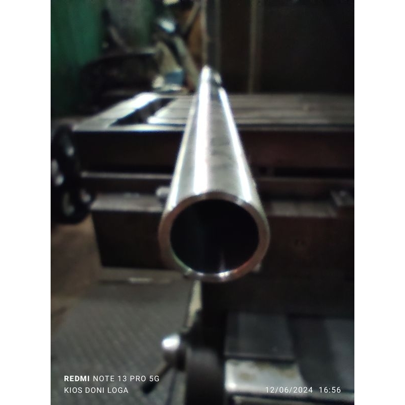 Pipa stenless 316 seamles od 27mm tebel 3mm