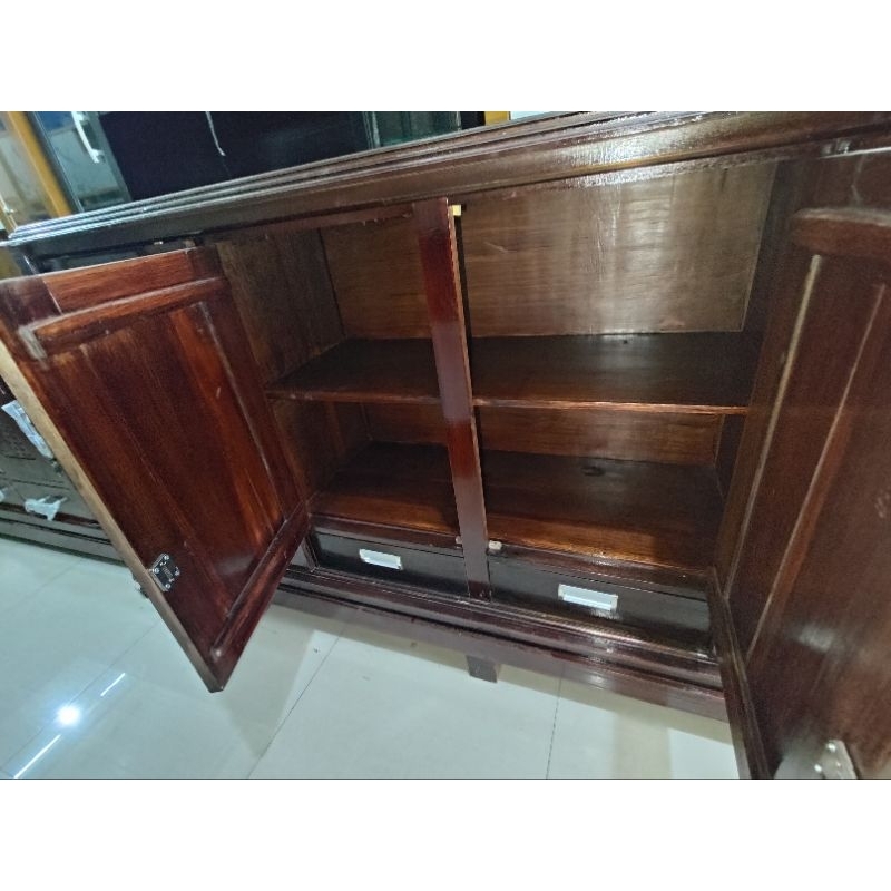 Lemari tv kaca bufet tv diswar kayu minimalis duco