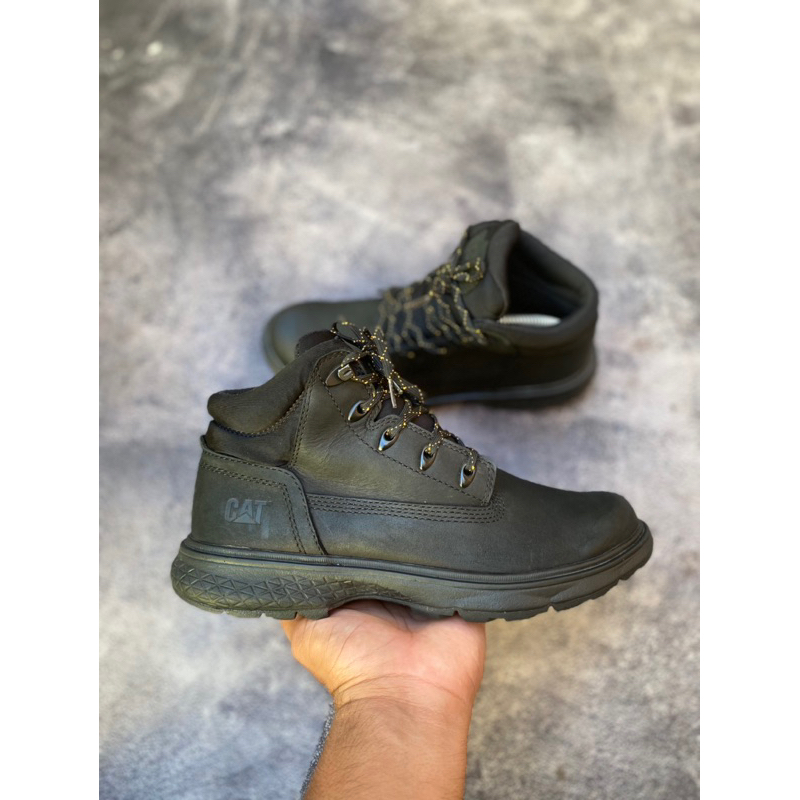 Caterpillar Nubuck Middle Boots Original Size 39 fit 40 / second