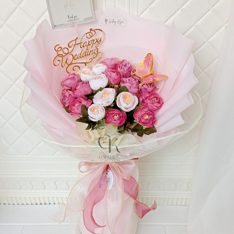 Carissa Bouquet | Buket Peony Rose Pink | Buket Wisuda | Buket Artificial | Buket Wedding | Buket Ga