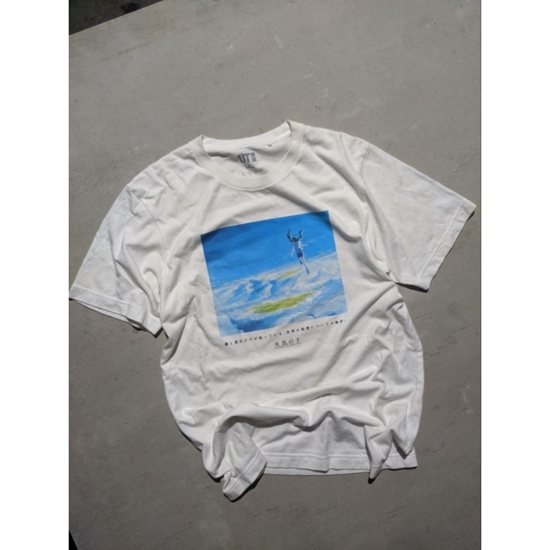 kaos anime uniqlo x weathering with you