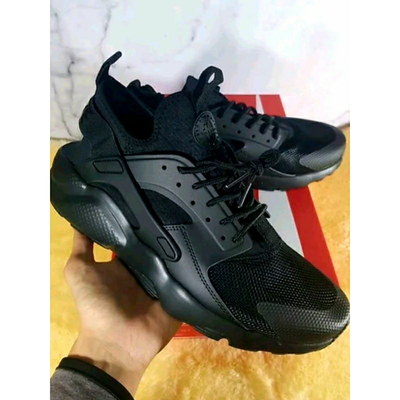 Sepatu Sneakers Pria Nike Air Huarache Run Ultra Triple Black Original Premium Import UA BNIB