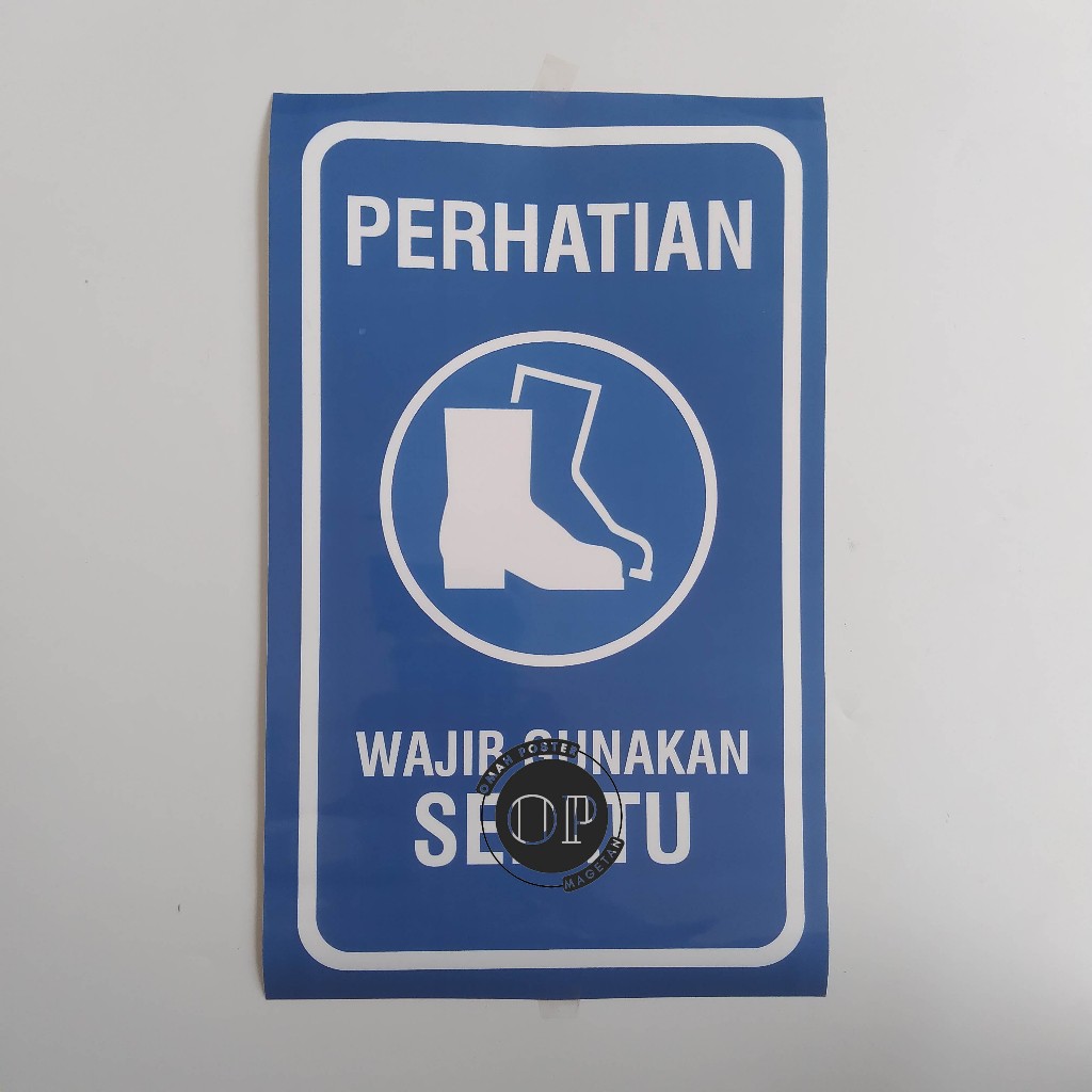 

Stiker Wajib Gunakan Sepatu - Stiker Vinyl