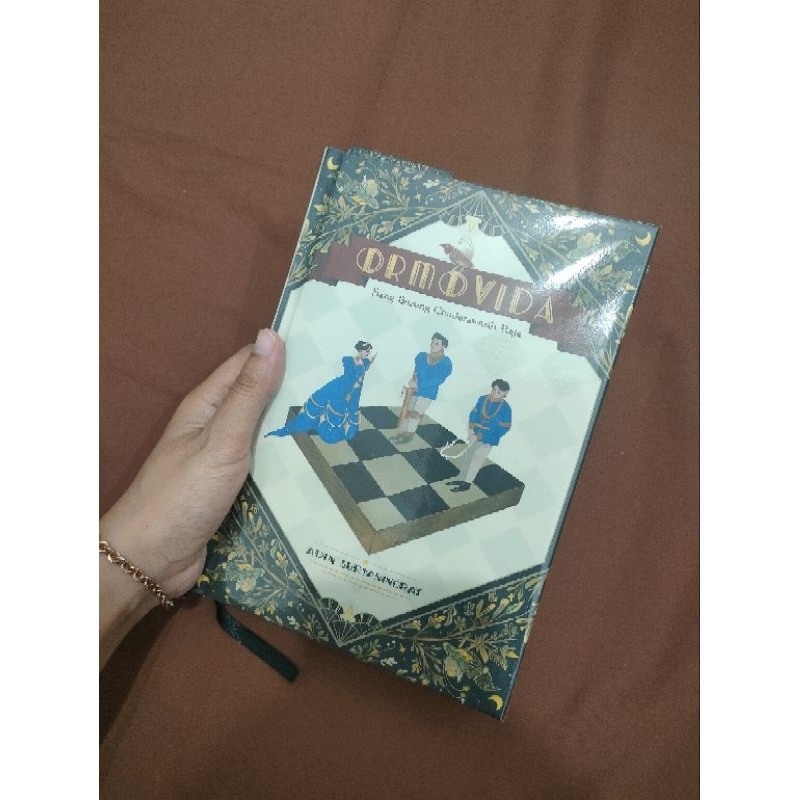 *preloved* ormovida novel HARD COVER