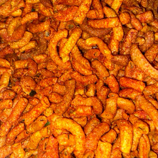 

Makaroni Pedas Daun Jeruk 1kg Food Snack