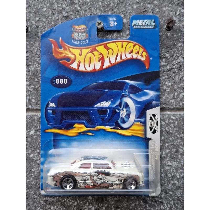 HOT WHEELS SHOE BOX PUTIH BOULEVARD