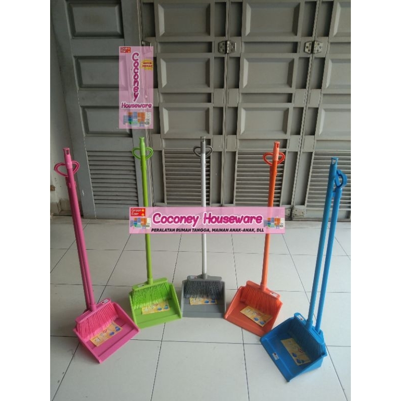 Sapu dan Pengki Nagata 1 Set / Sapu Nagata / Pengki Nagata / Dust Scoop