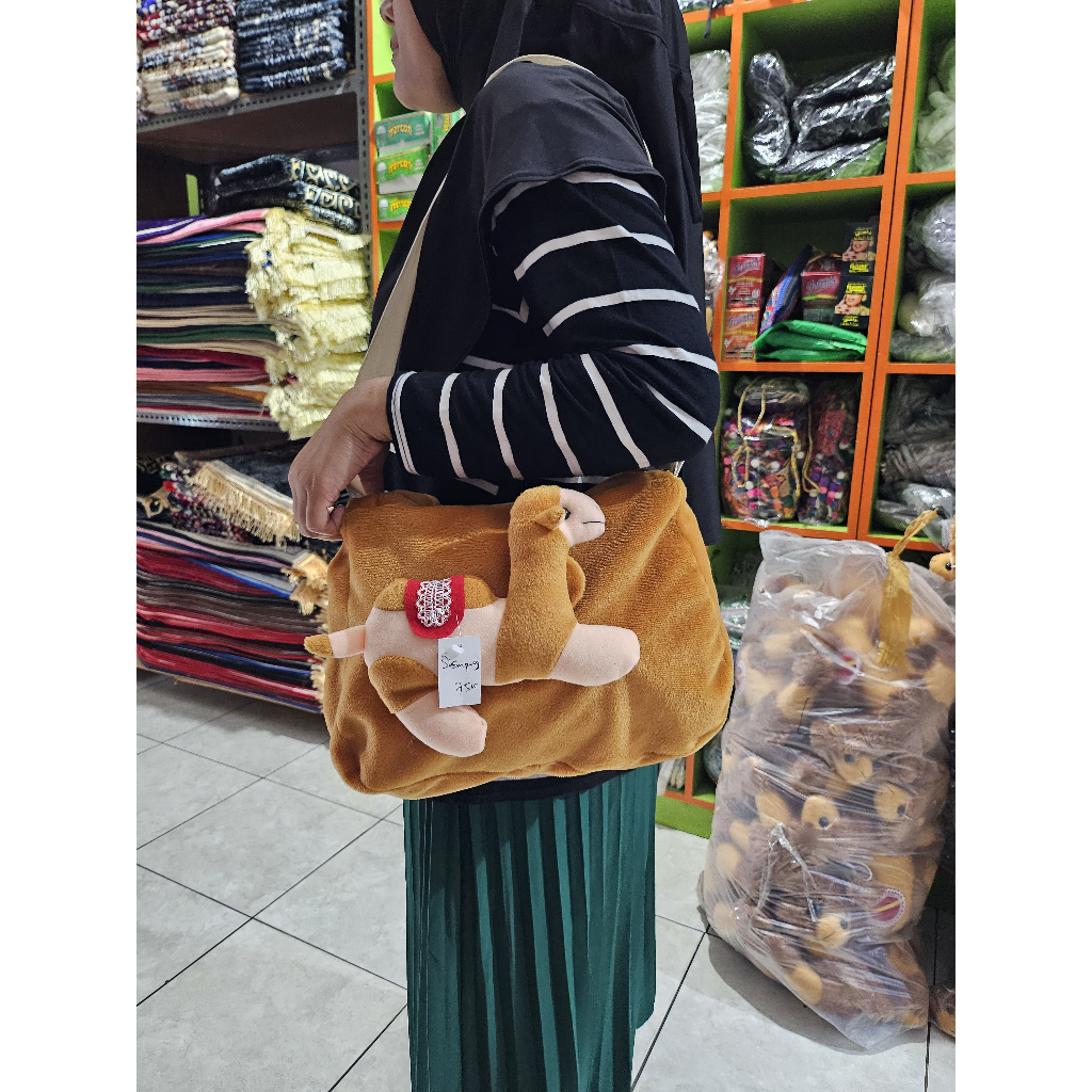 Tas Anak boneka unta model slempang dan ransel / Oleh Oleh Haji Umroh