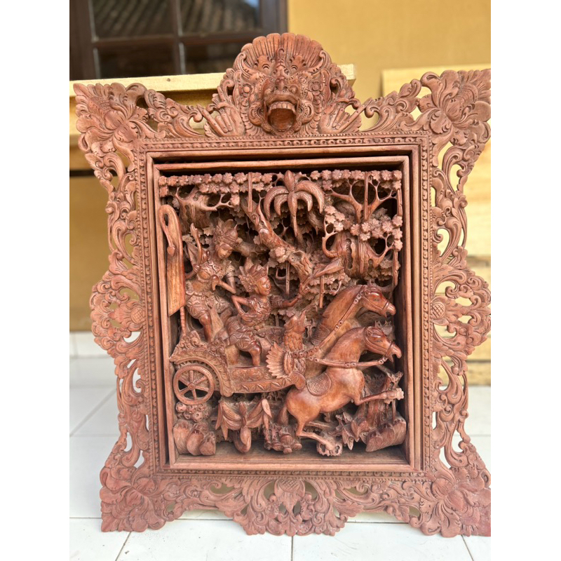 OLEH OLEH HIASAN DINDING BALI ARJUNA DAN KRISHNA