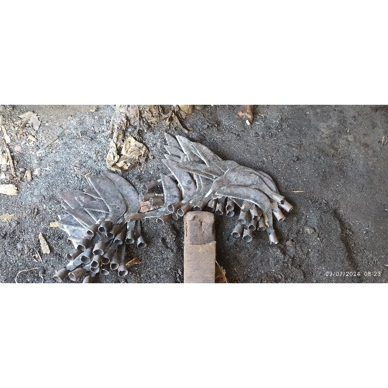 PERKAKAS ALAT BERKEBUN PARANG/ARIT