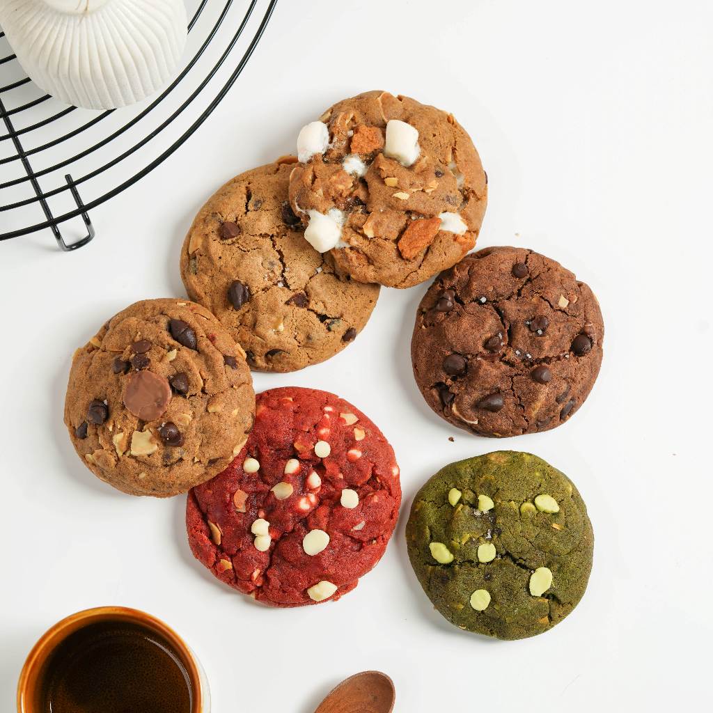 

Soft Baked Cookies Box / Cookies Choco Matcha Red Velvet Nutella