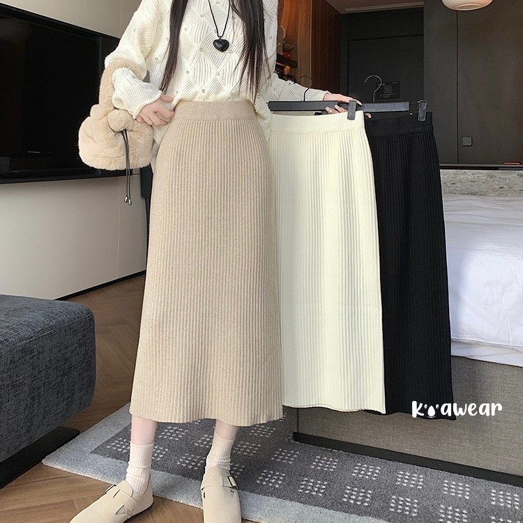 Nerine Knit Midi Skirt / Rok Midi Rajut