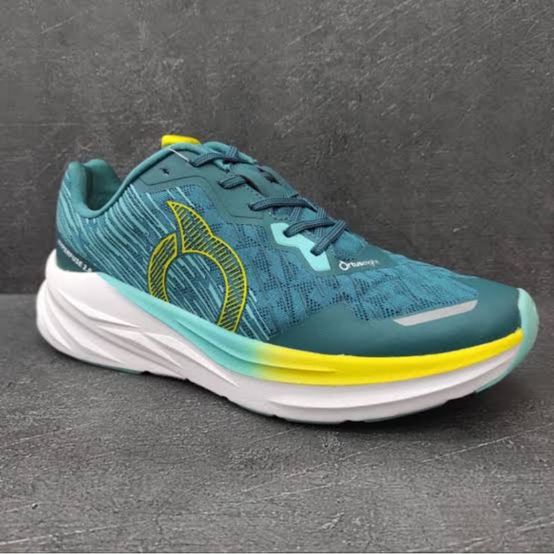 ORTUSEIGHT Original Hyperfuse 2.0 Preloved Sepatu Running Shoes Second