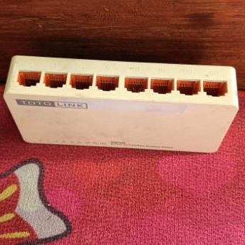 SWITCH HUB TOTOLINK 8 PORT