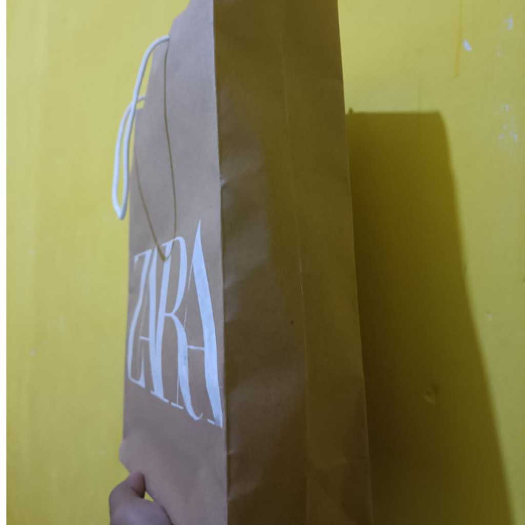 

Paper bag Untuk Wadah Bingkisan Belanja Bahan Tebal Tali Kuat