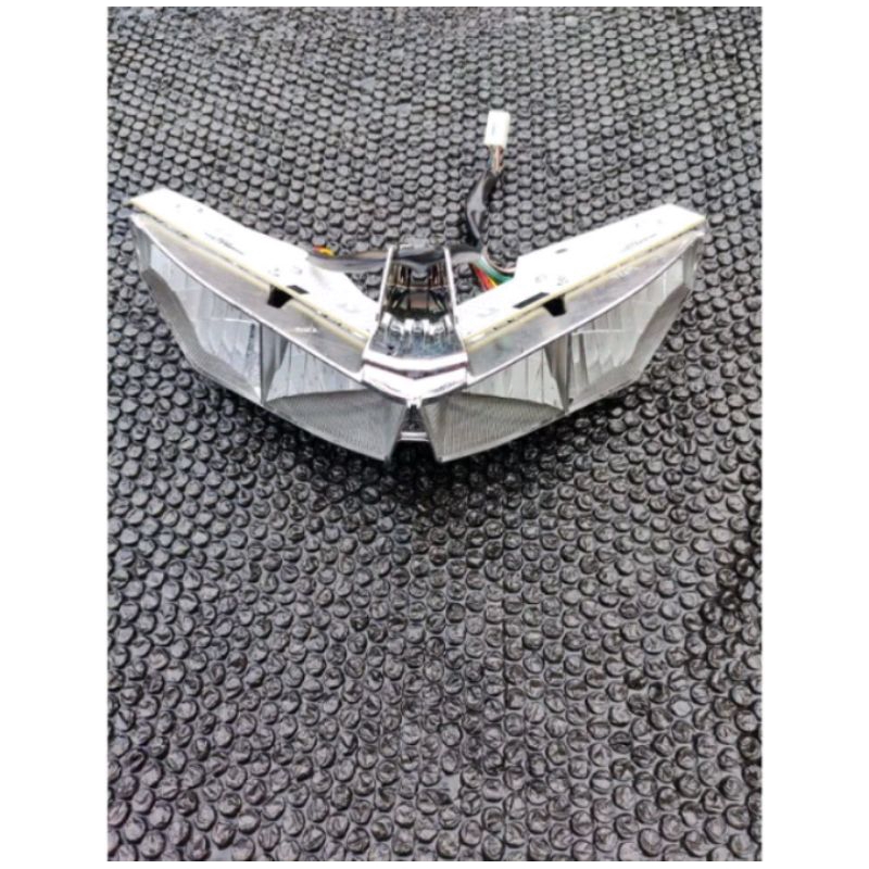 PCB DAN CHROME LAMPU DEPAN VARIO 125 - 150 OLD ORIGINAL PCB VCB DAN CHROME CROME CROOM VARIO 150 OLD