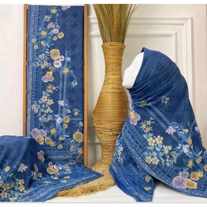 Hijab Voal Motif Biru
