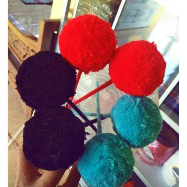 ✔️READY Sungut Barongan / PomPom Barongan / Sungut Barong / Sungut Pentas Jaranan