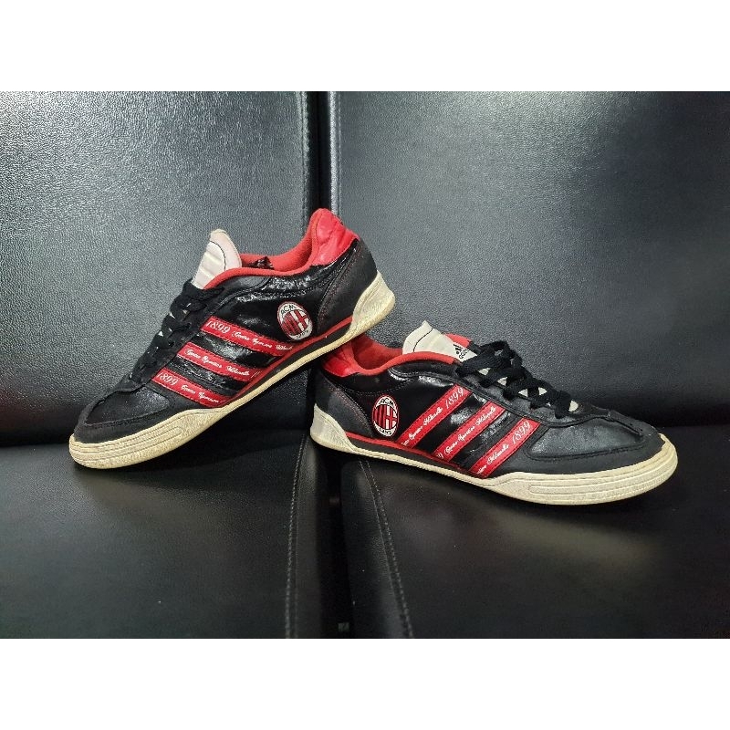 Sepatu Second Adidas Samba Nua Ac Milan Size 41