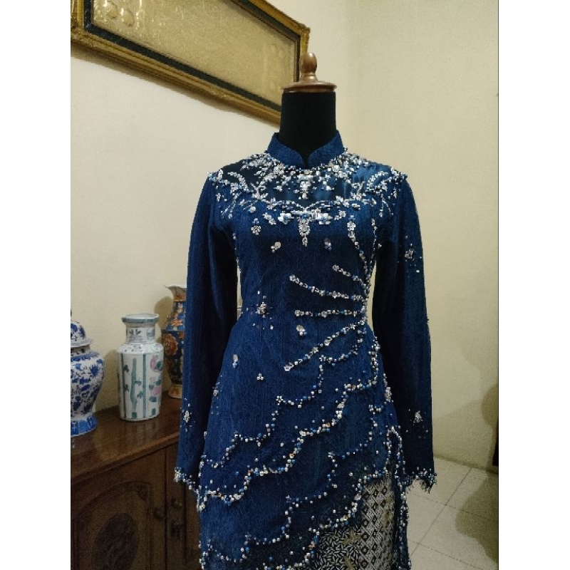 Set Kabaya engagement, kebaya wisuda, kebaya pesta