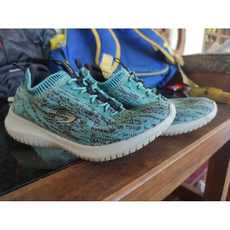 Skechers Preloved