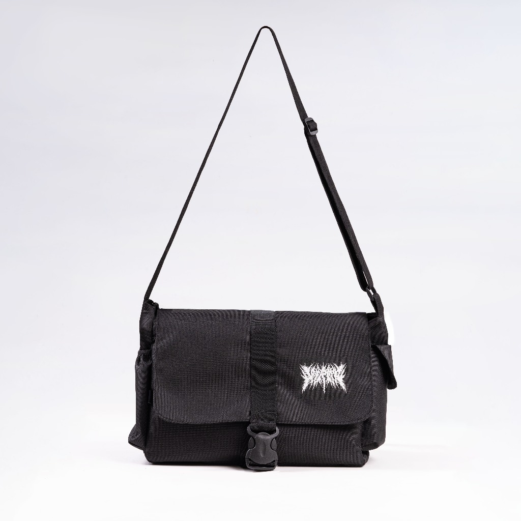 Vampire Kingdom Messenger Bag Tas Sekolah Selempang Slingbag Distro Hyper Postman Newspaper Hitam