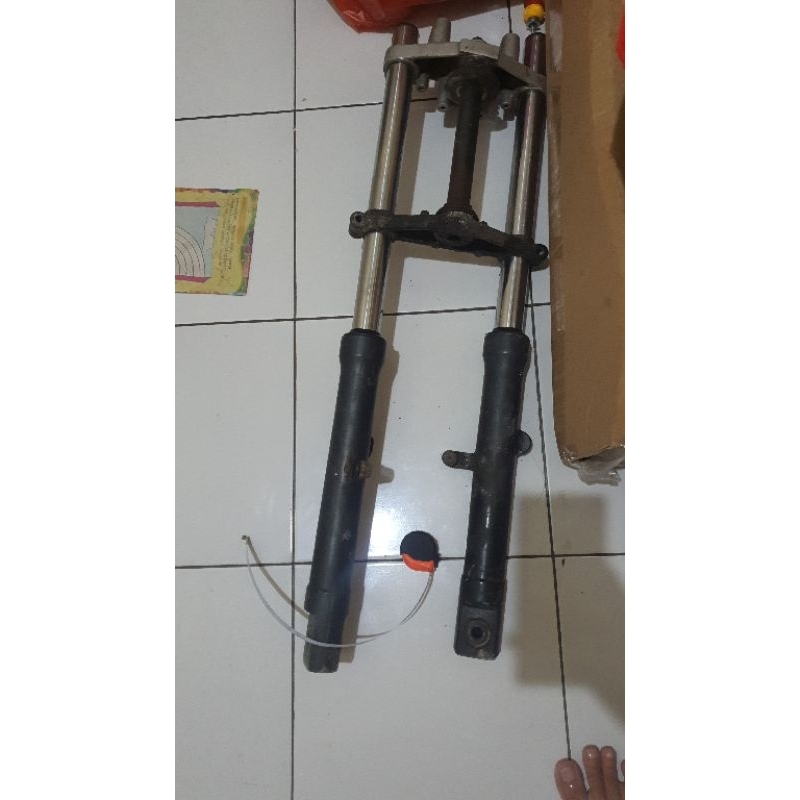 SHOCK DEPAN VIXION NEW ORIGINAL