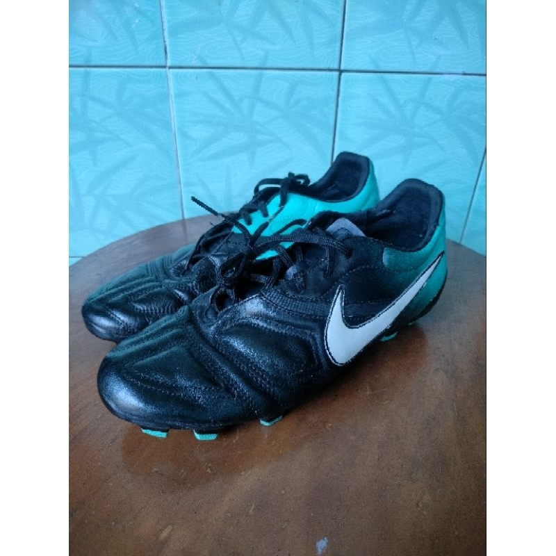 Nike ctr360 Libretto HG