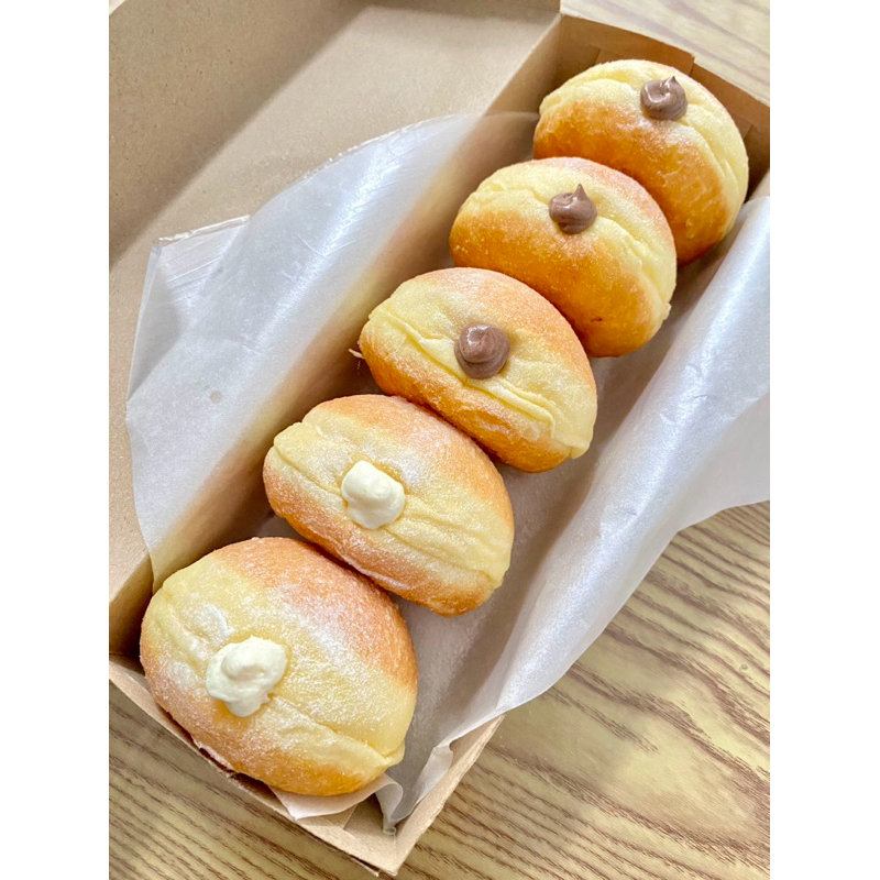 

Donat Bomboloni by Cicipi