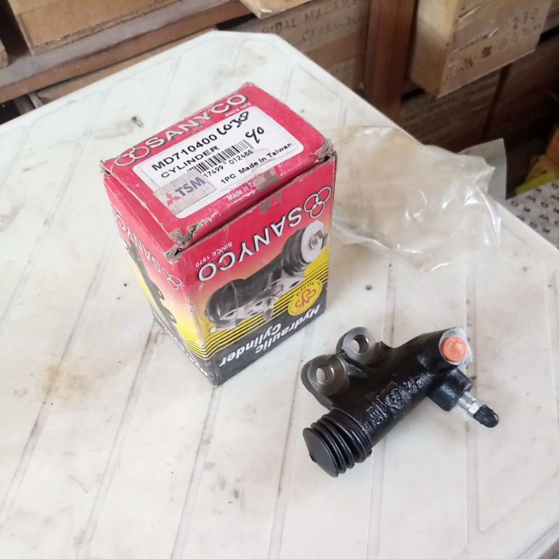 CLUTCH OPERATING ASSY L300 DIESEL