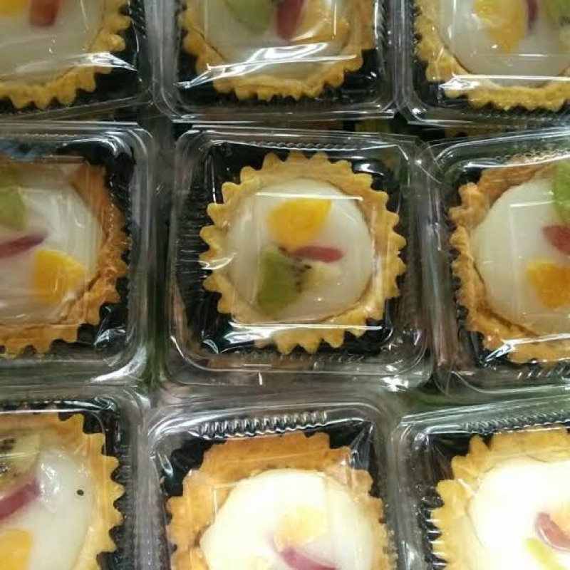 

Pie buah snack box