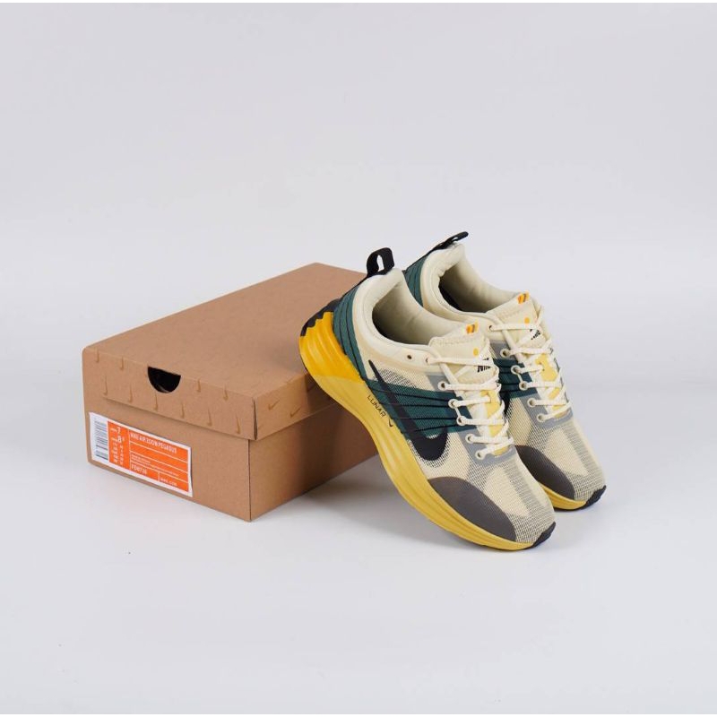 Nike Lunar Roam Alabaster
