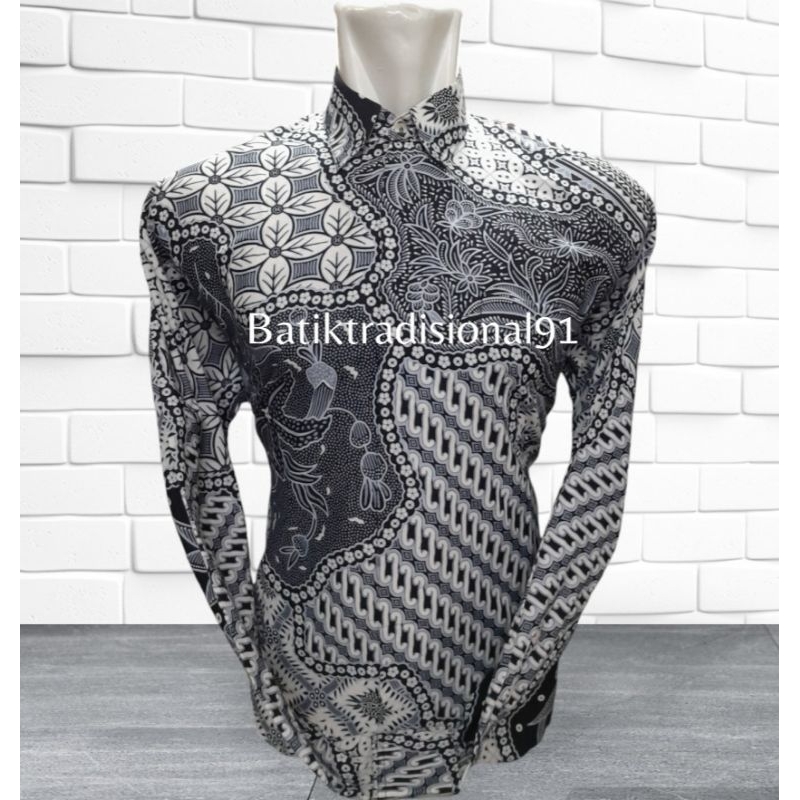 Batik Pria Lengan Panjang Katun Solo Premium Abu Putih