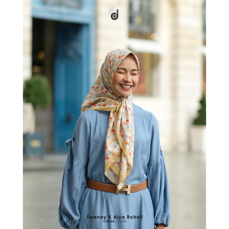 Segi Empat Deenay X Alya Rohali